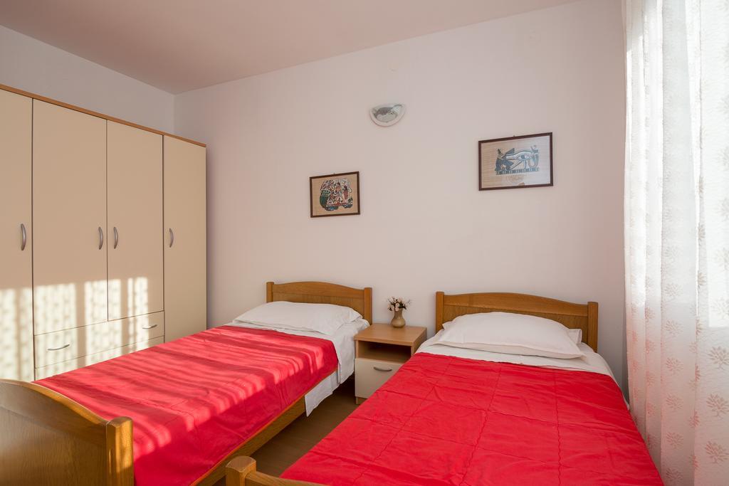 Apartments Marina Trogir Eksteriør bilde