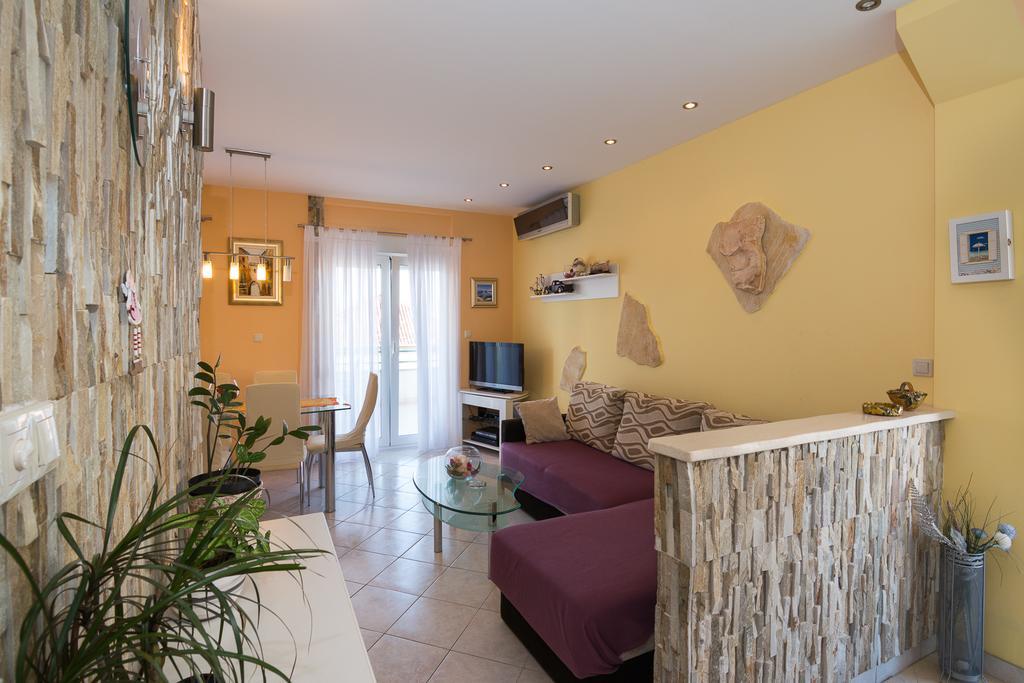 Apartments Marina Trogir Eksteriør bilde