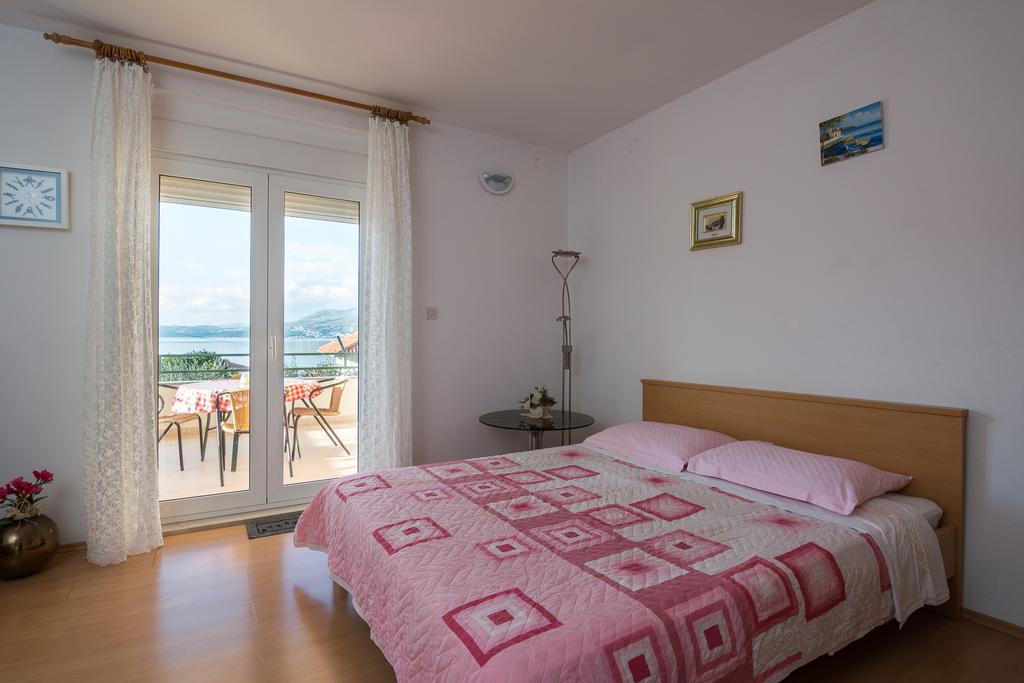 Apartments Marina Trogir Eksteriør bilde